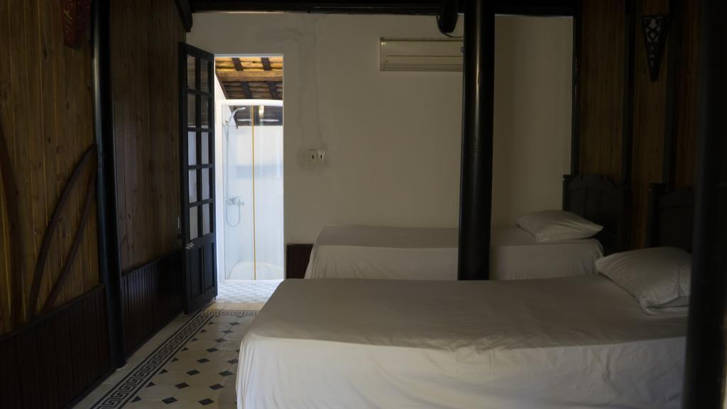 Thuy Bieu Homestay Хуе Екстериор снимка
